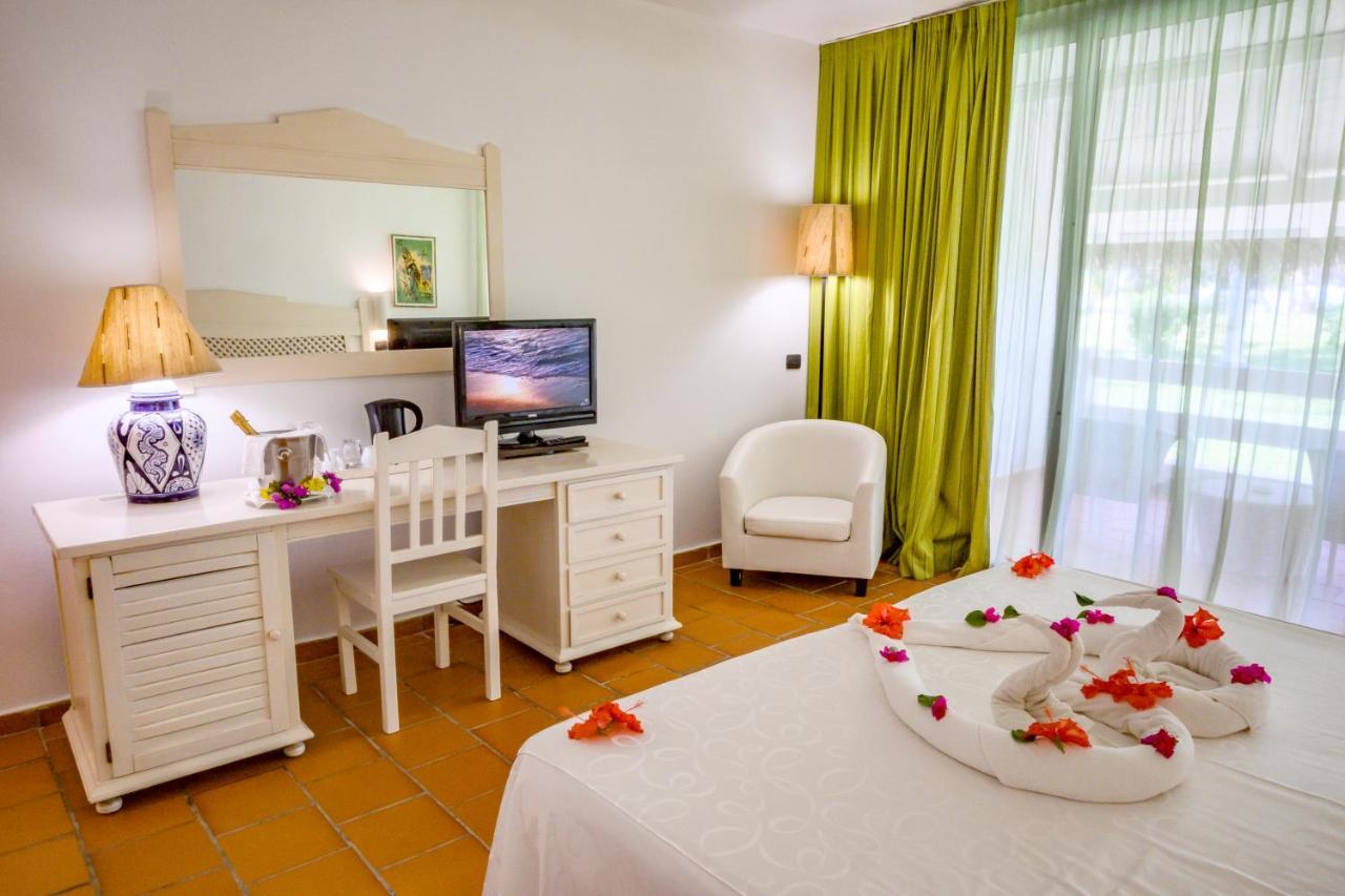 Andilana Beach Resort Экстерьер фото